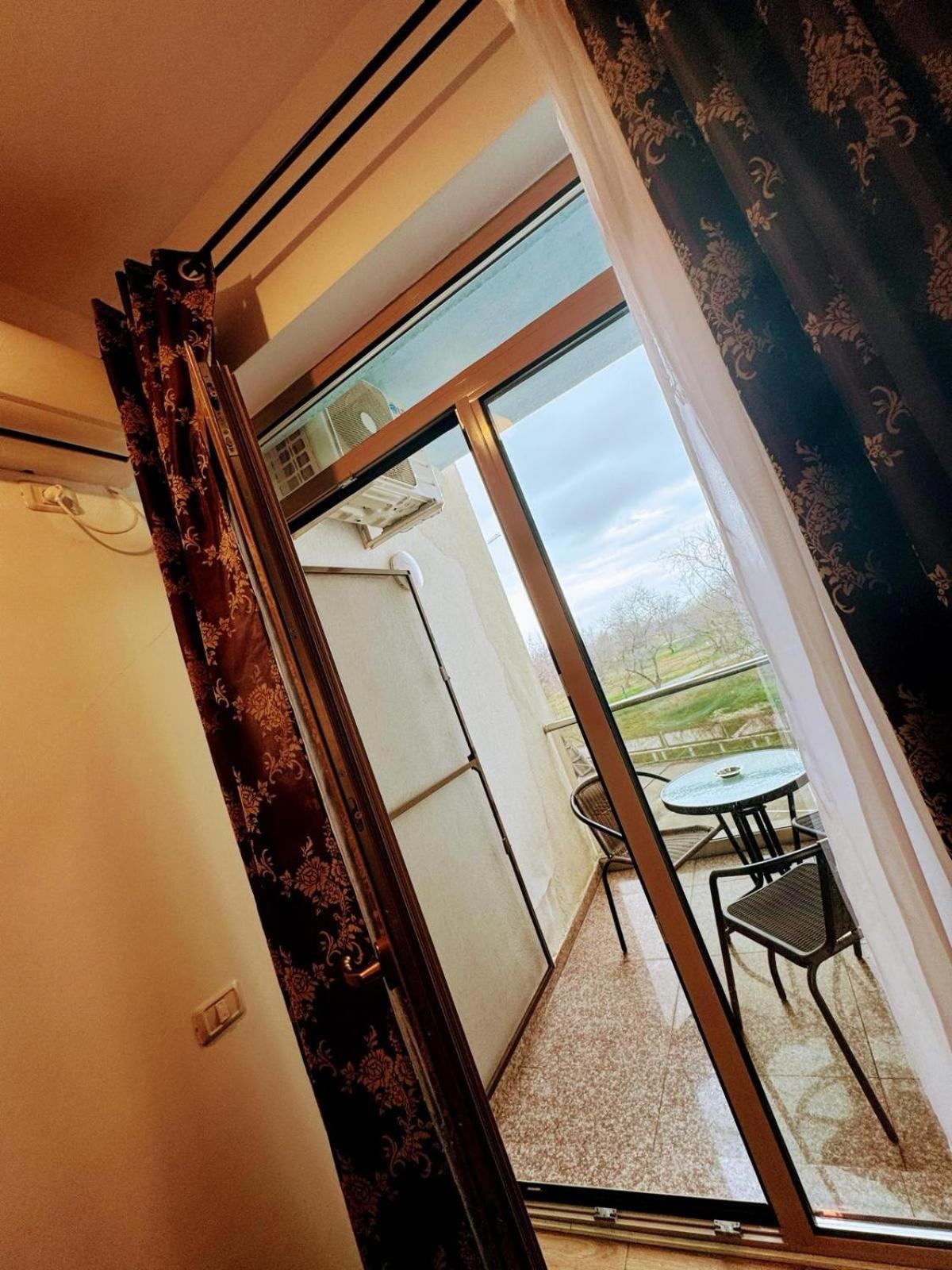 Premier Apartaments By Twin Residence مامايا المظهر الخارجي الصورة